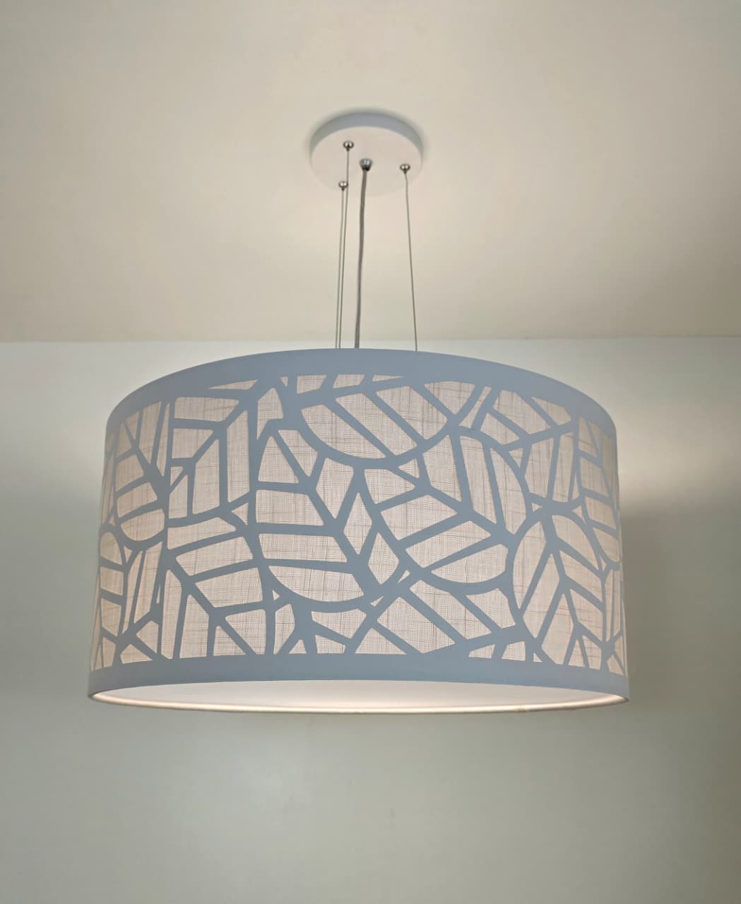 Luminária de Teto Pendente Folhas 50x25 Linho Natural 2 em 1